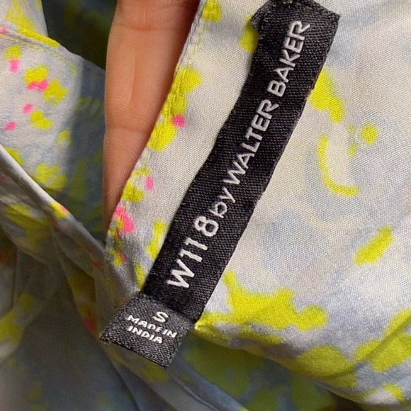 W118 by WALTER BAKER | Marbled Splatter Romper Shorts size Small - Picture 3 of 3